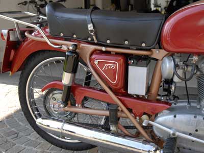 Roue Arrière Complète Ducati 175 TS - Jante Alu Type H - 17 Pouces