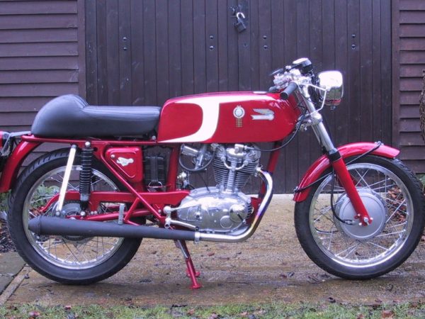 Ducati 250 24 Horras 1973@ Owens Moto classics