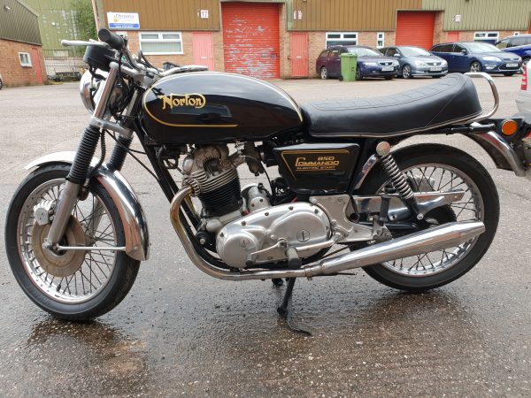 Norton Commando 850 mk 3 @ owens moto classics