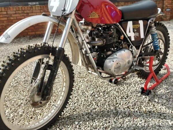 FB Cotton Triumph@owens moto classics