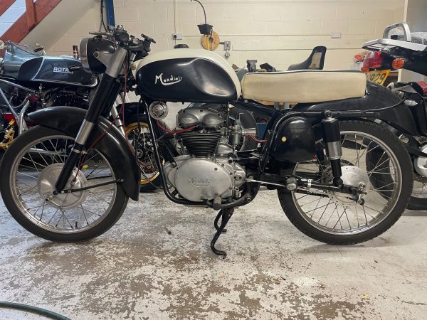 Mondial extra lusso@ Owens moto classics